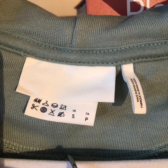 H & M 2-PIECE LOOSE FIT HOODIE AND JOGGERS SET. NWOT - Picture 4 of 12
